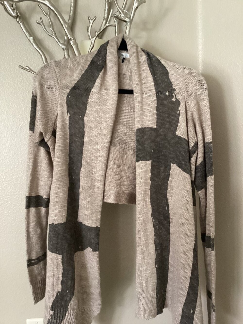 Fate tan and grey waterfall sweater, size large